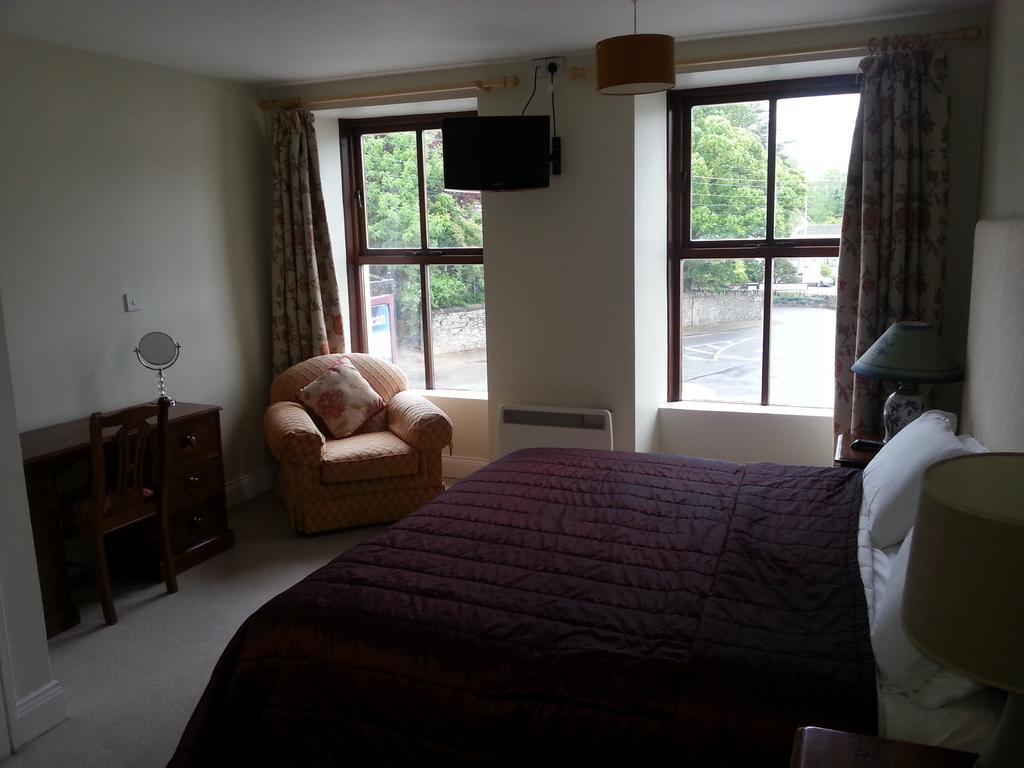 Tom Crean Base Camp - Food Drink Bed Hotel Kenmare Phòng bức ảnh