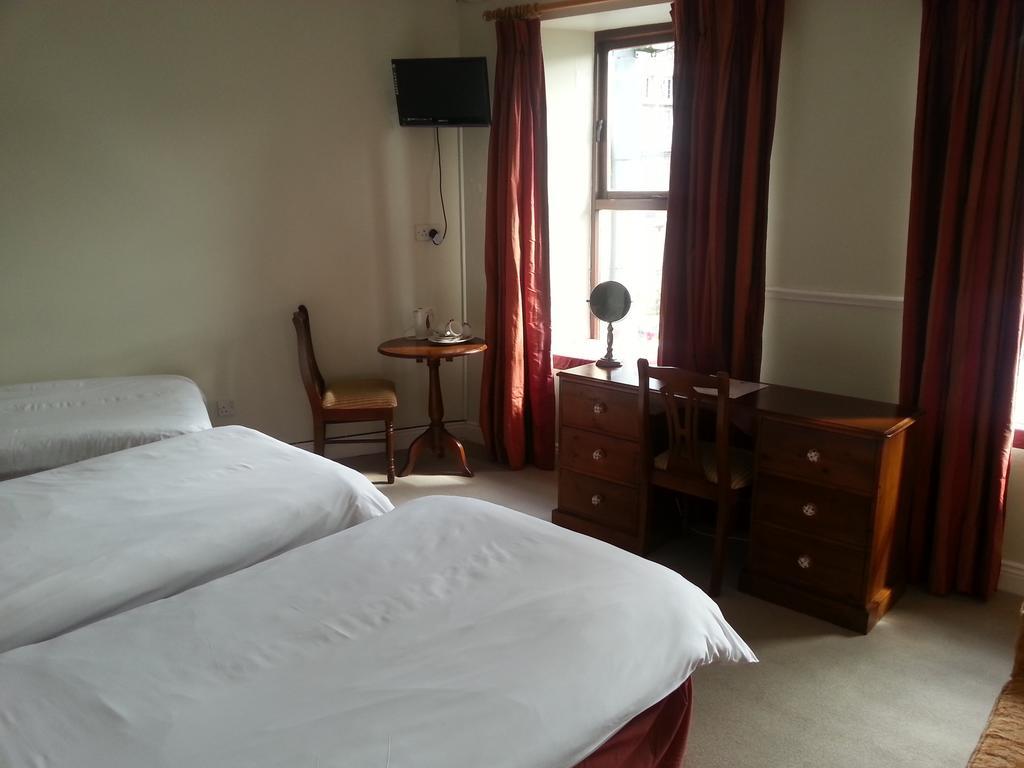 Tom Crean Base Camp - Food Drink Bed Hotel Kenmare Phòng bức ảnh
